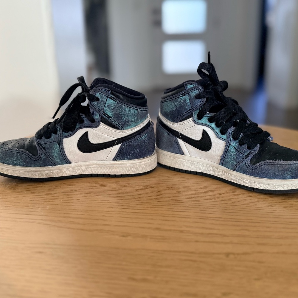 Nike kids Black Athletic Sneakers